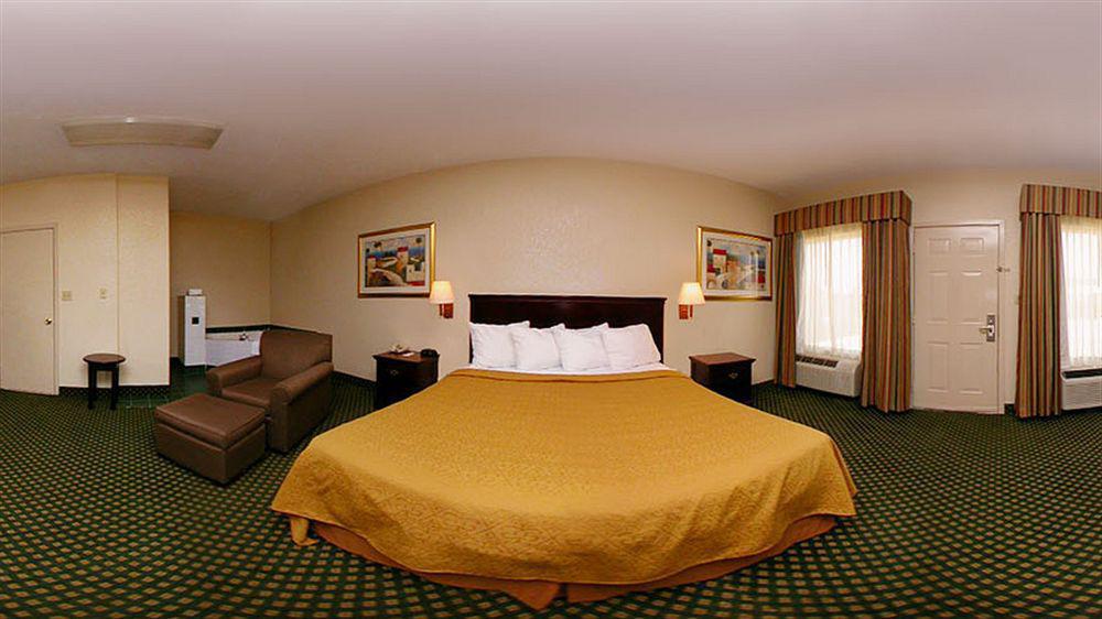 Econo Lodge Inn & Suites Филадельфия Экстерьер фото